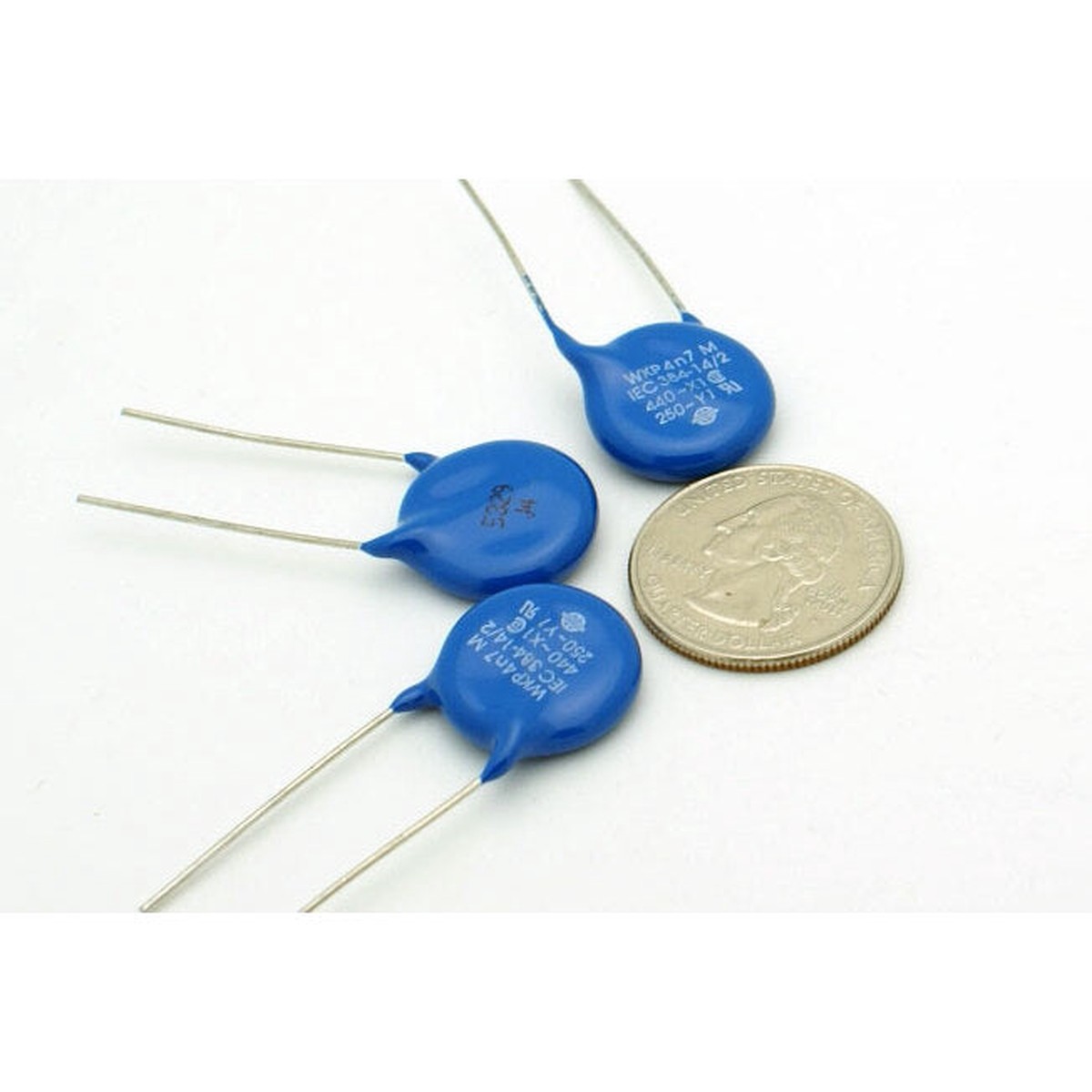 ceramic capacitor 4700 pF 20% 440 volts - 40C~+125C