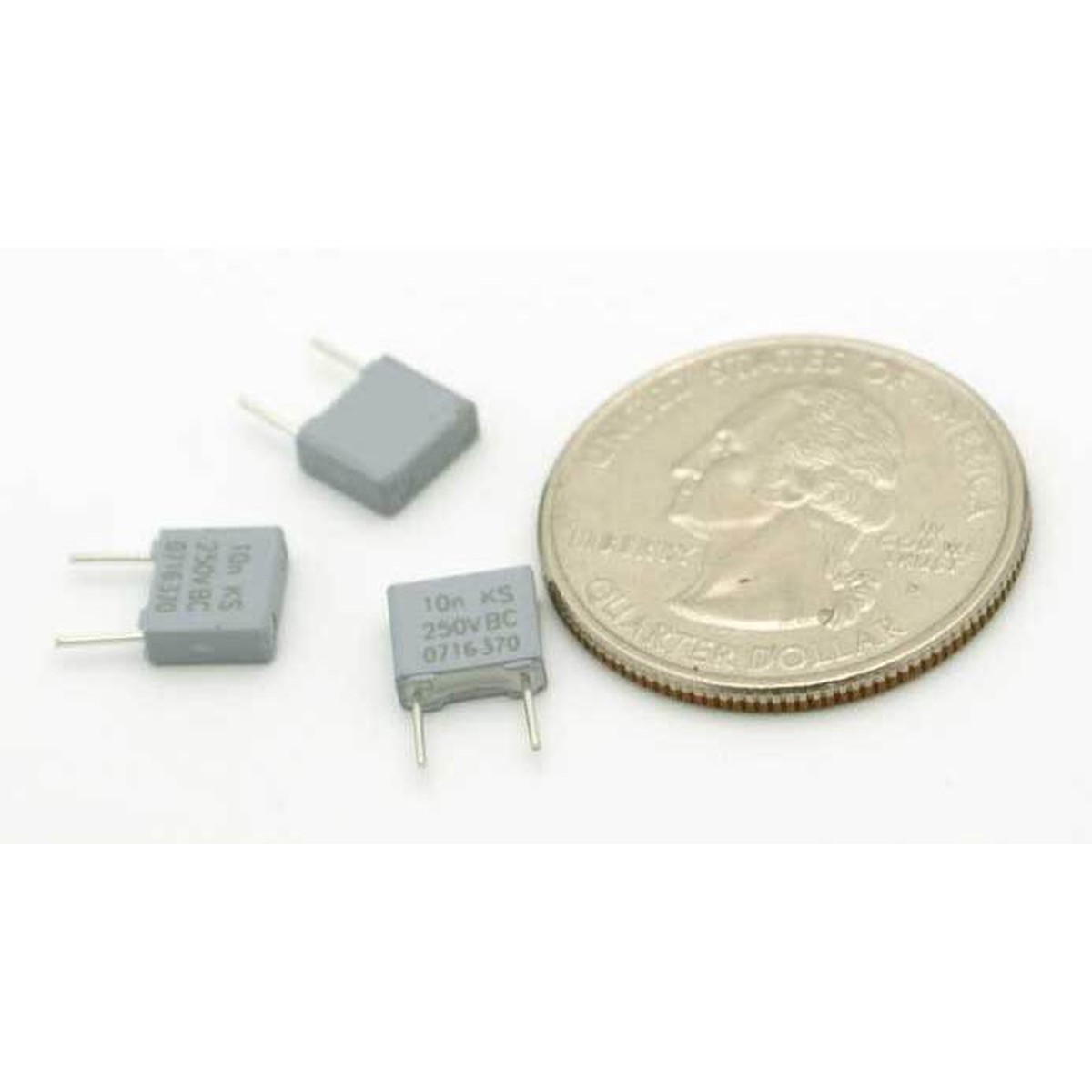 film capacitor 0.01 F 10% 250 volts Polyester
