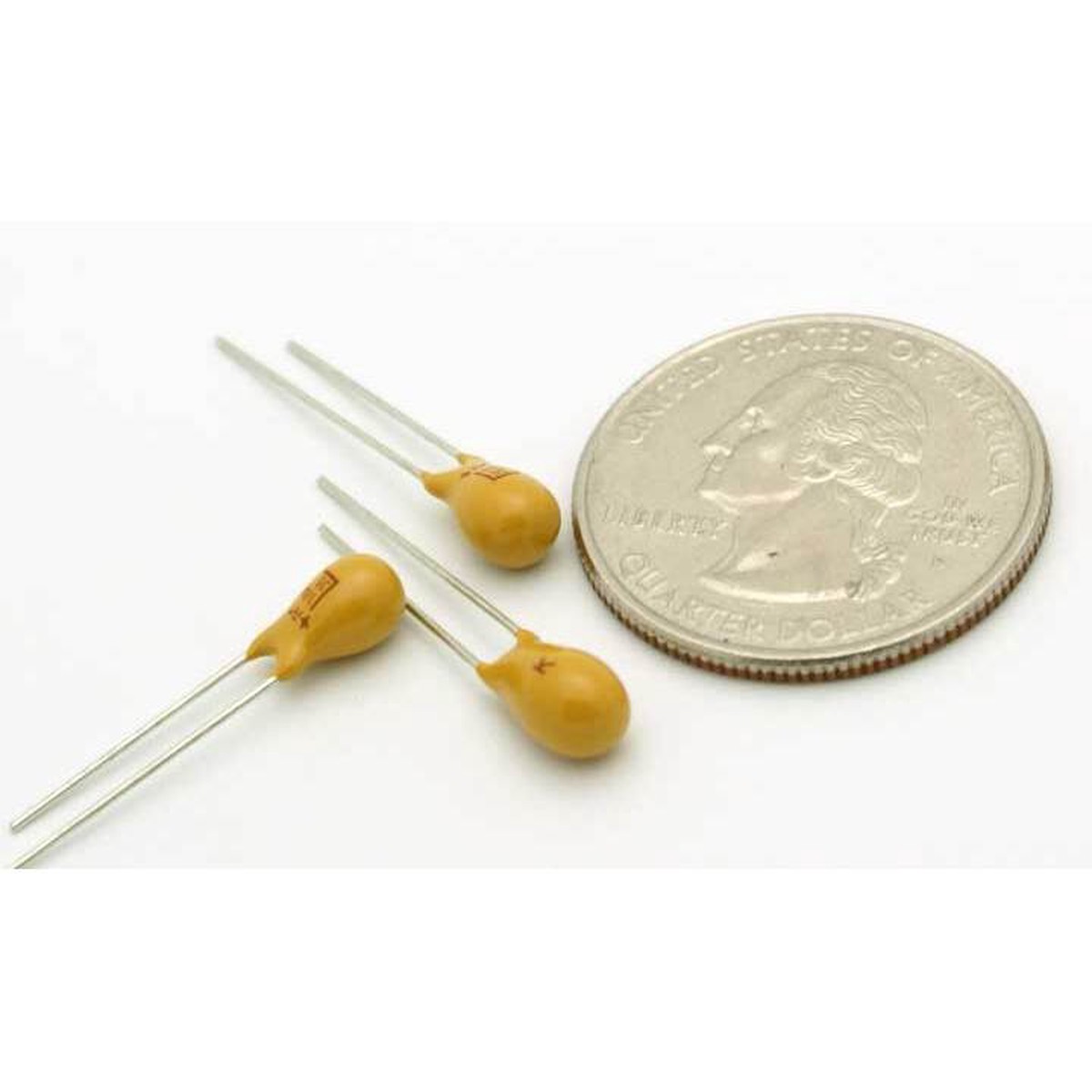 tantalum capacitor 10 F 10% 35 volts