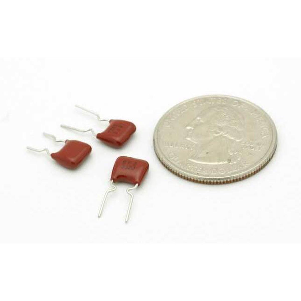 ceramic capacitor 3300 pF 5% 50 volts