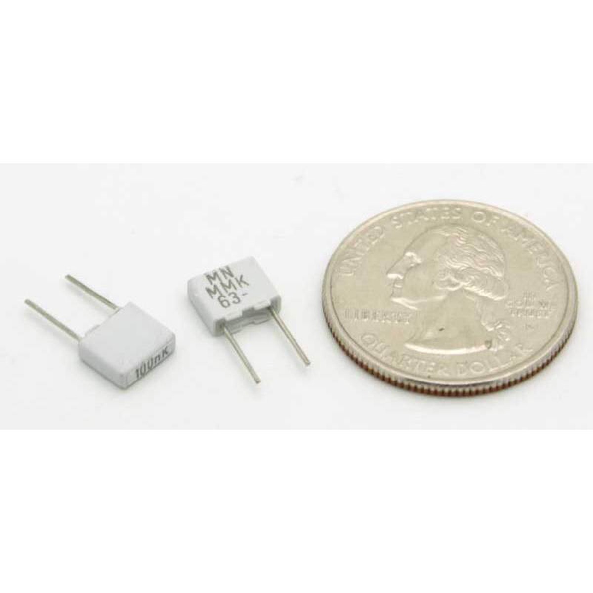 film capacitor 0.1 F 10% 63 volts metallized polyester