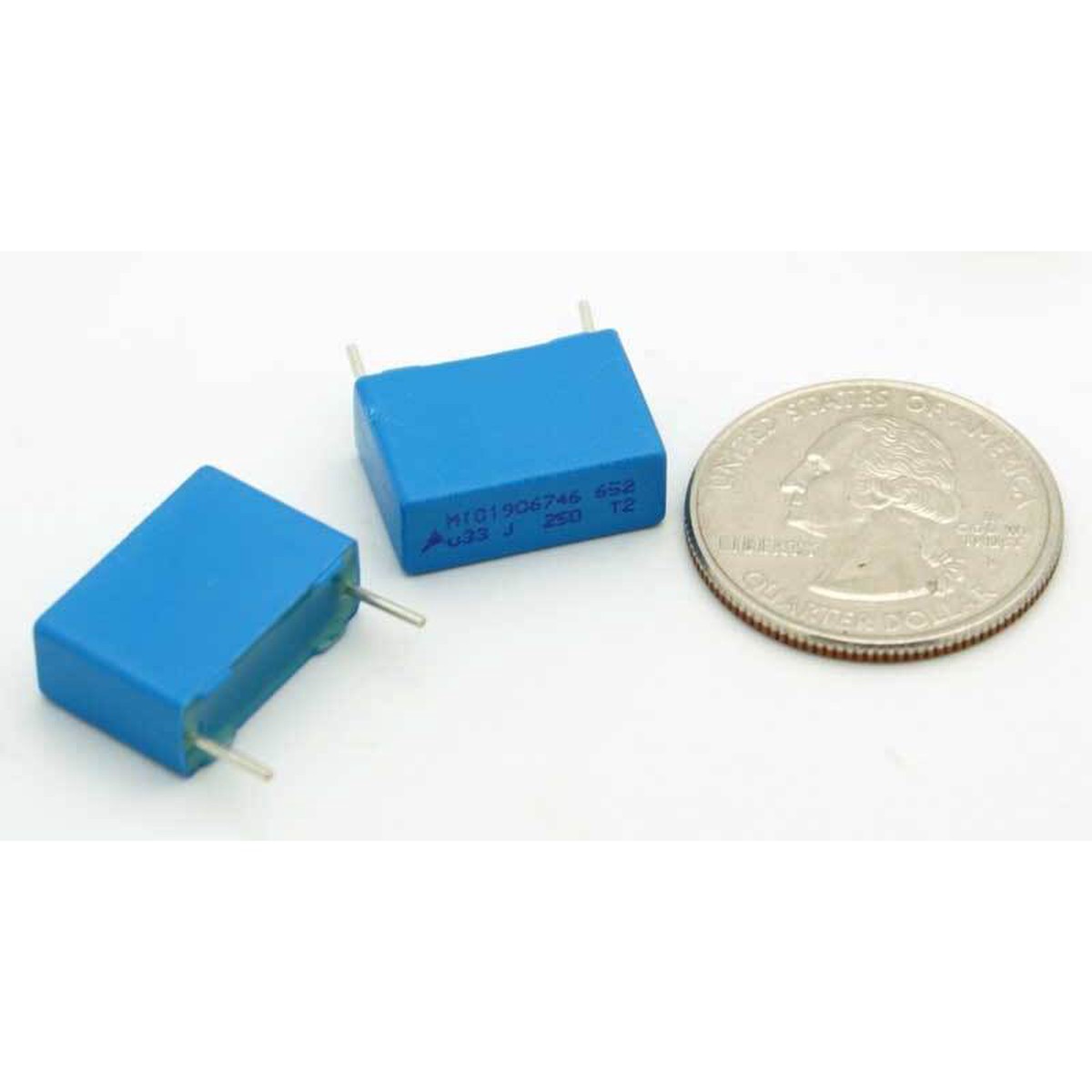film capacitor 0.33 F 5% 250 volts polypropylene
