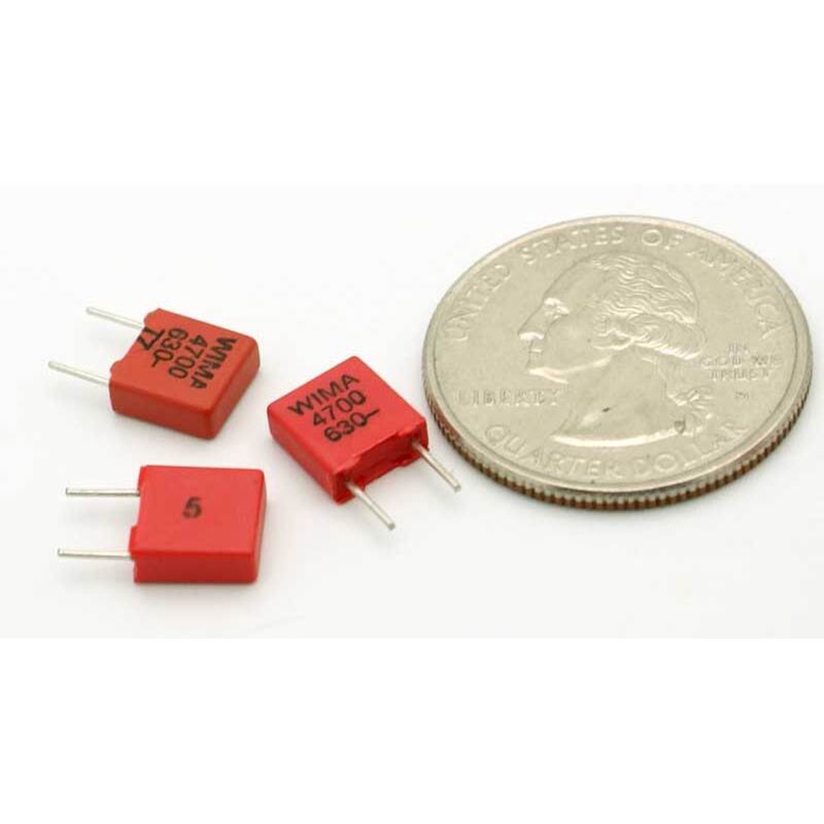 film capacitor 4700 pF 10% 630 volts Polyester